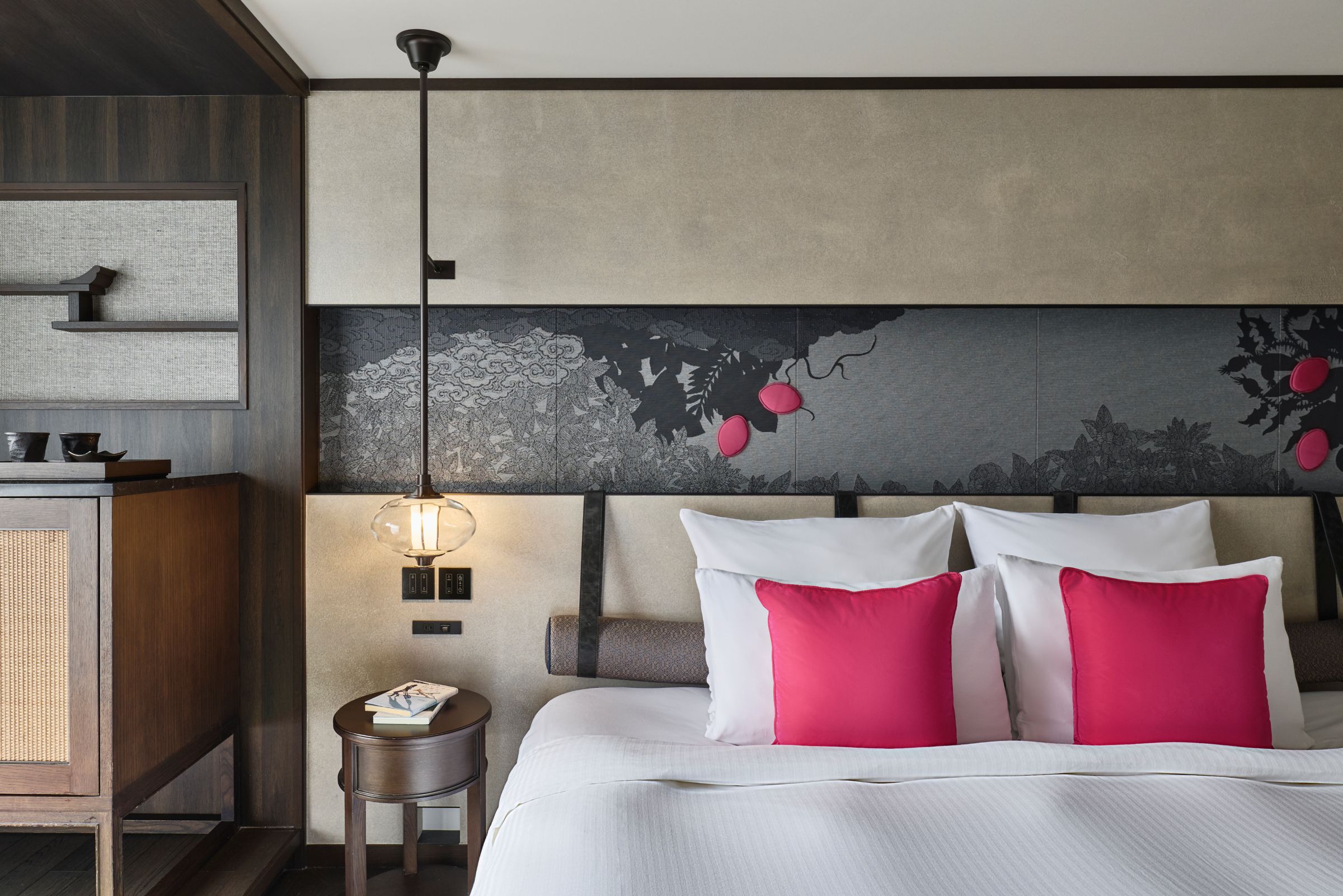 dhawa2601_20151 Superior King.jpg